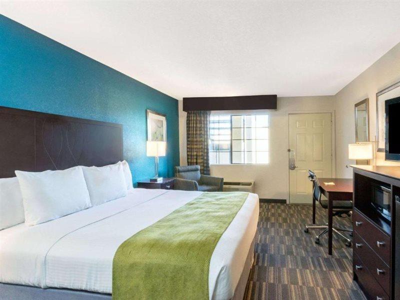Days Inn By Wyndham Snyder Buitenkant foto